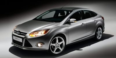 Black 2014 Ford Focus Sedan Front-Wheel Drive Automatic