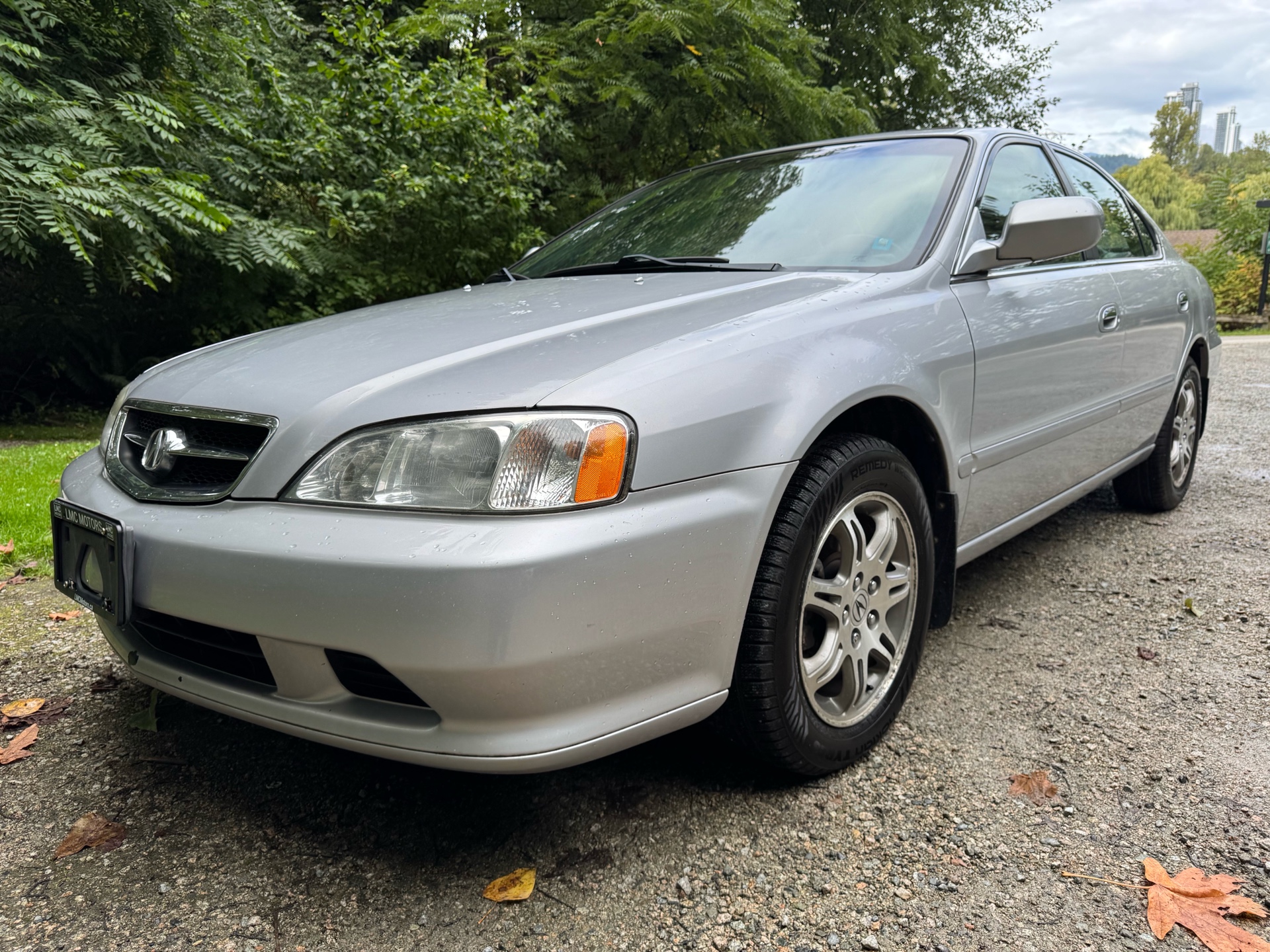 Gray 1999 Acura TL Sedan Front-Wheel Drive Automatic