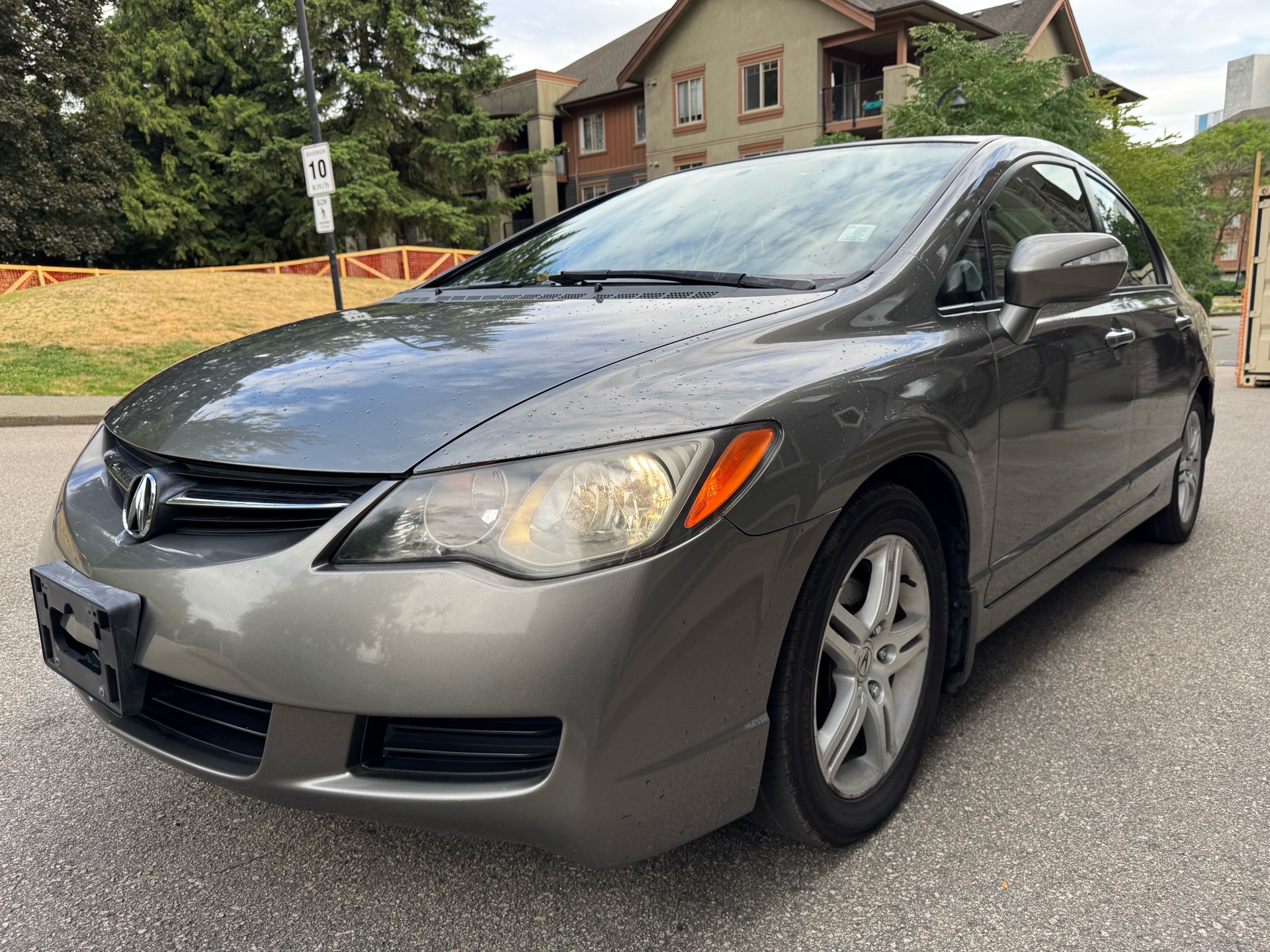 Gray 2006 Acura CSX Premium FWD Sedan Manual