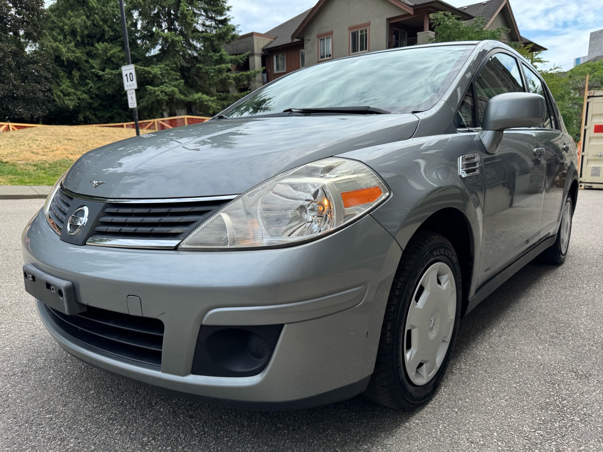 Gray 2008 Nissan Versa S Sedan Front-Wheel Drive Automatic