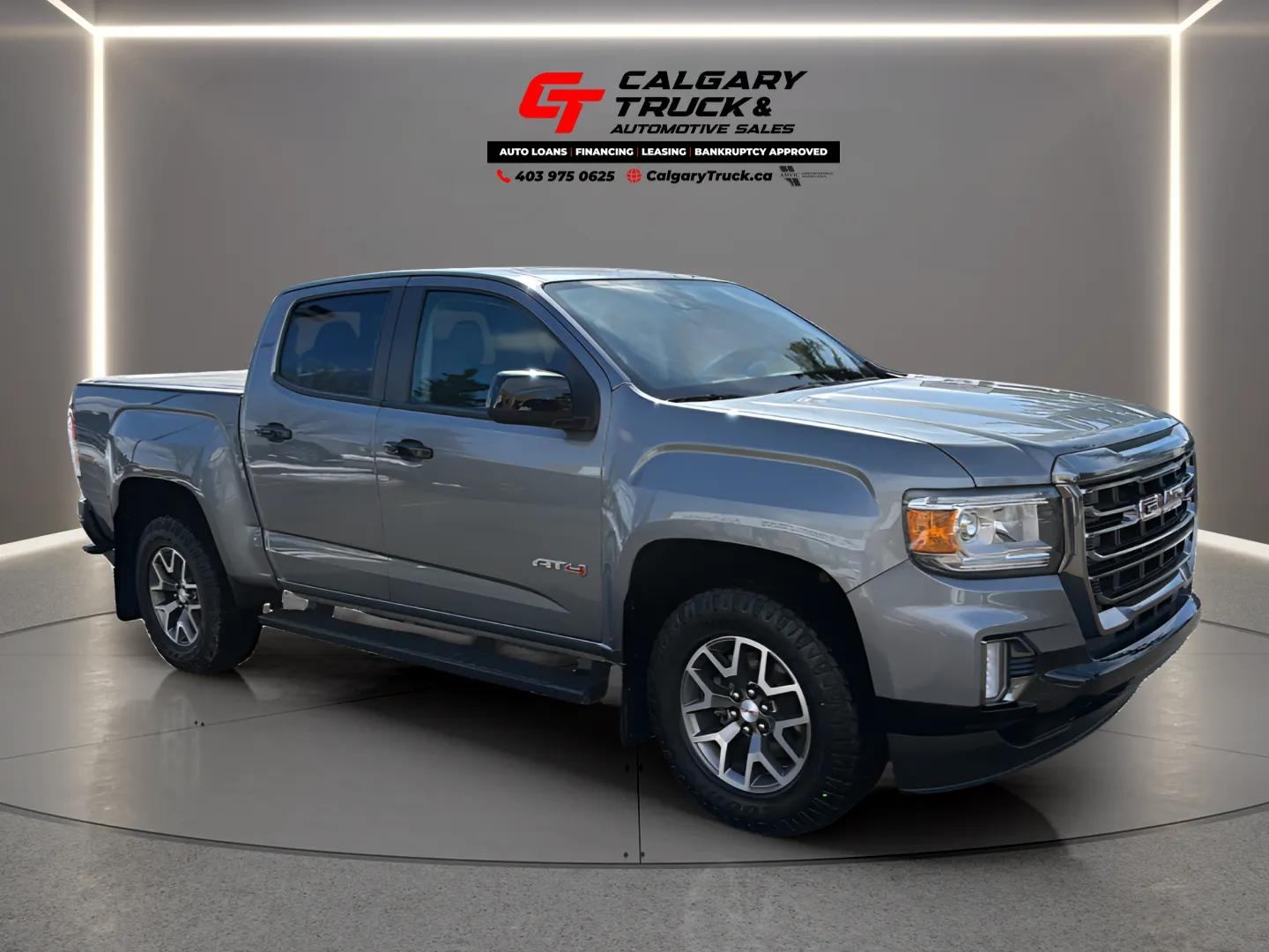GMC Canyon AT4 Crew Cab 4WD with Leather