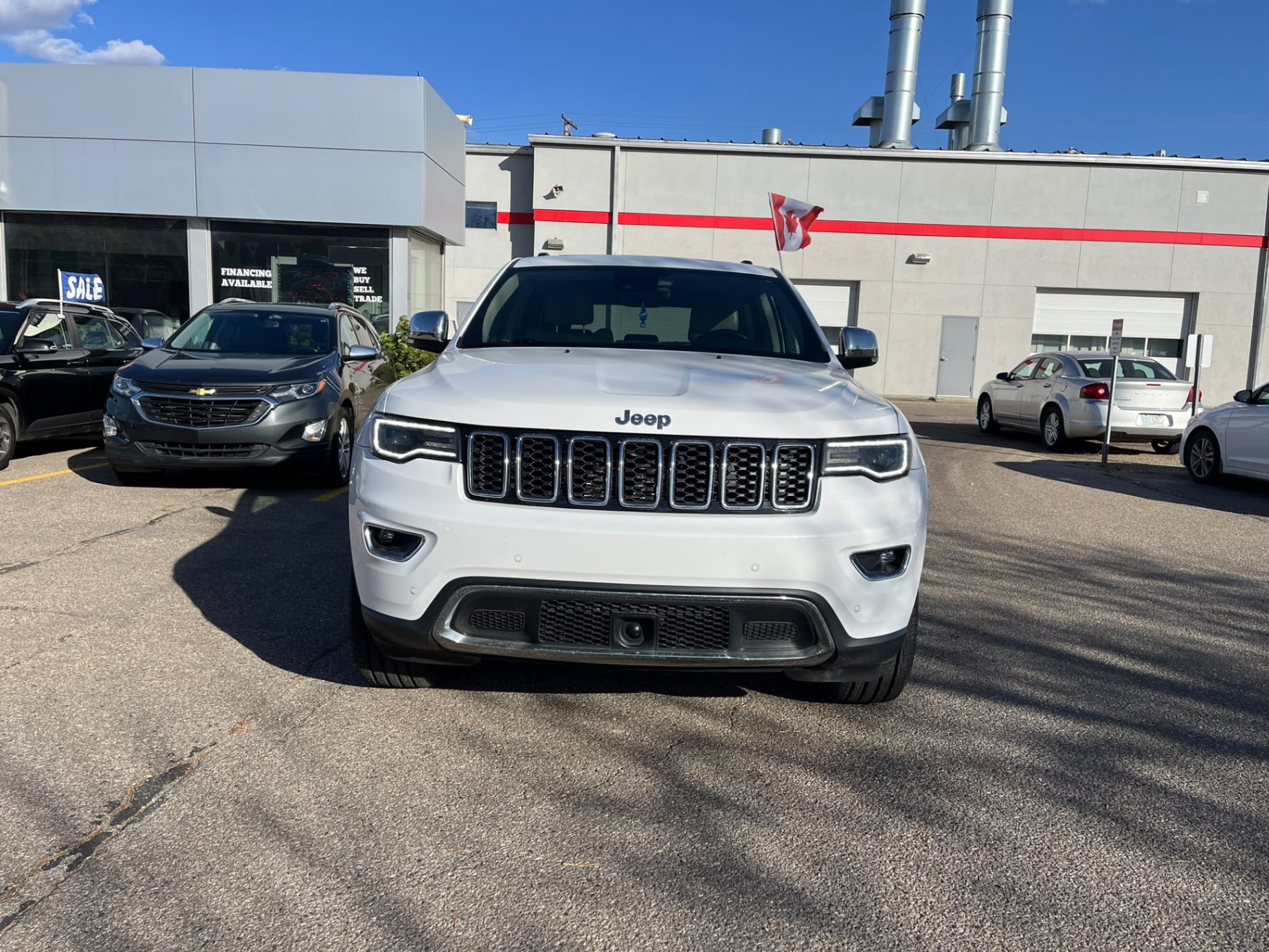 White 2017 Jeep Grand Cherokee SUV / Crossover Four-Wheel Drive Automatic