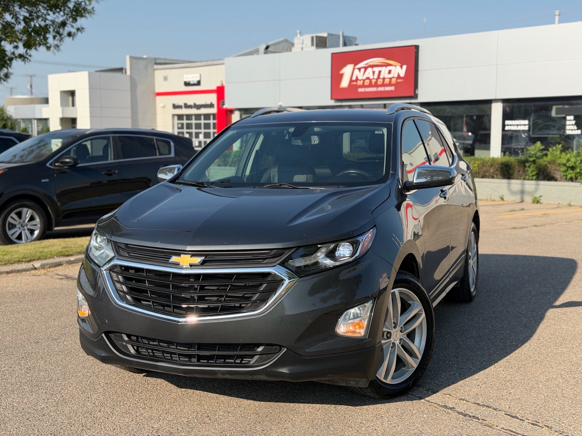 Gray 2019 Chevrolet Equinox SUV / Crossover Four-Wheel Drive Automatic