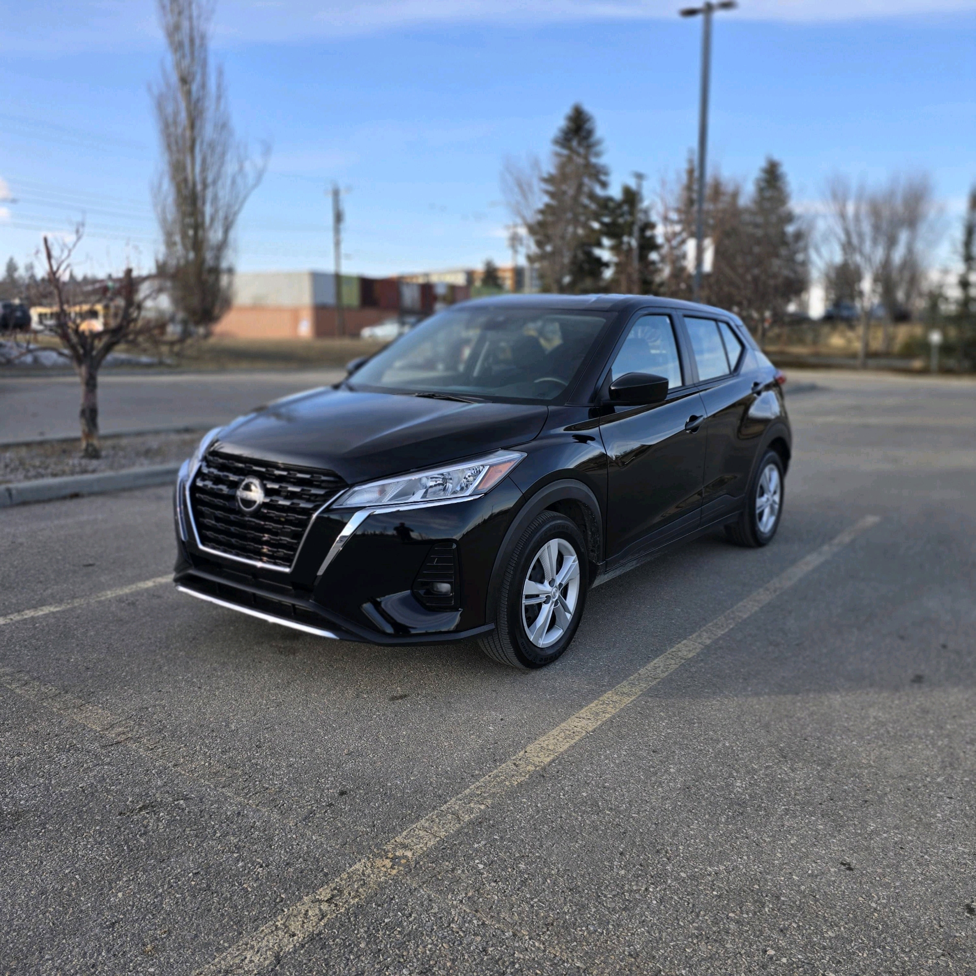 2025 Nissan Kicks Play