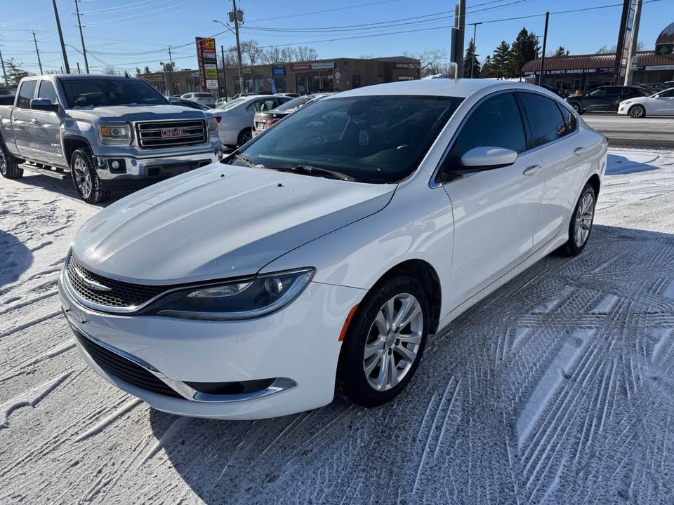 2016 Chrysler 200