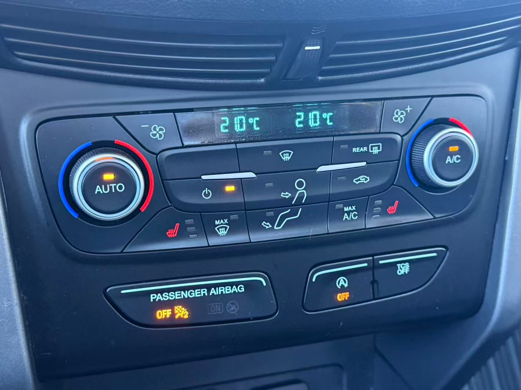 2018 Ford Escape SEL 4WD, 多伦多, 全款车
