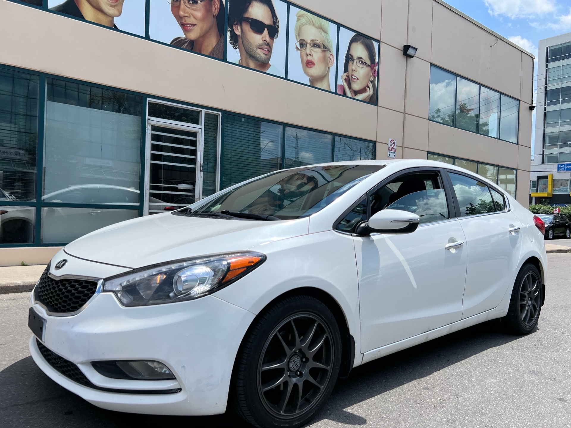 White 2016 Kia Forte Sedan Front-Wheel Drive Automatic