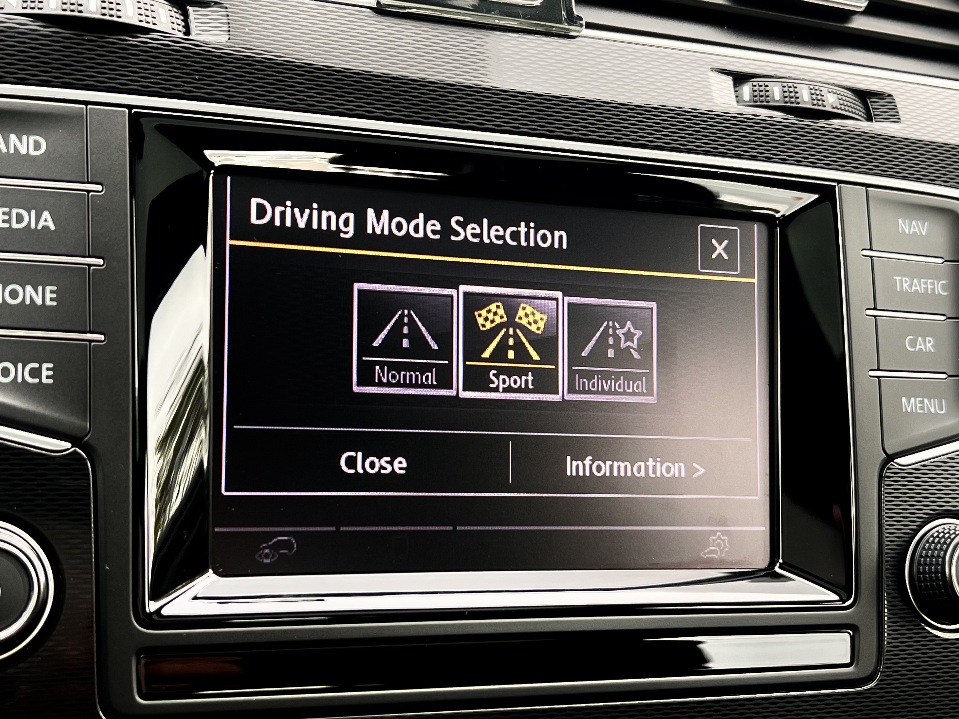 2015 Volkswagen Golf GTI 5dr HB DSG Autobahn, 多伦多, 五大行Finance估价