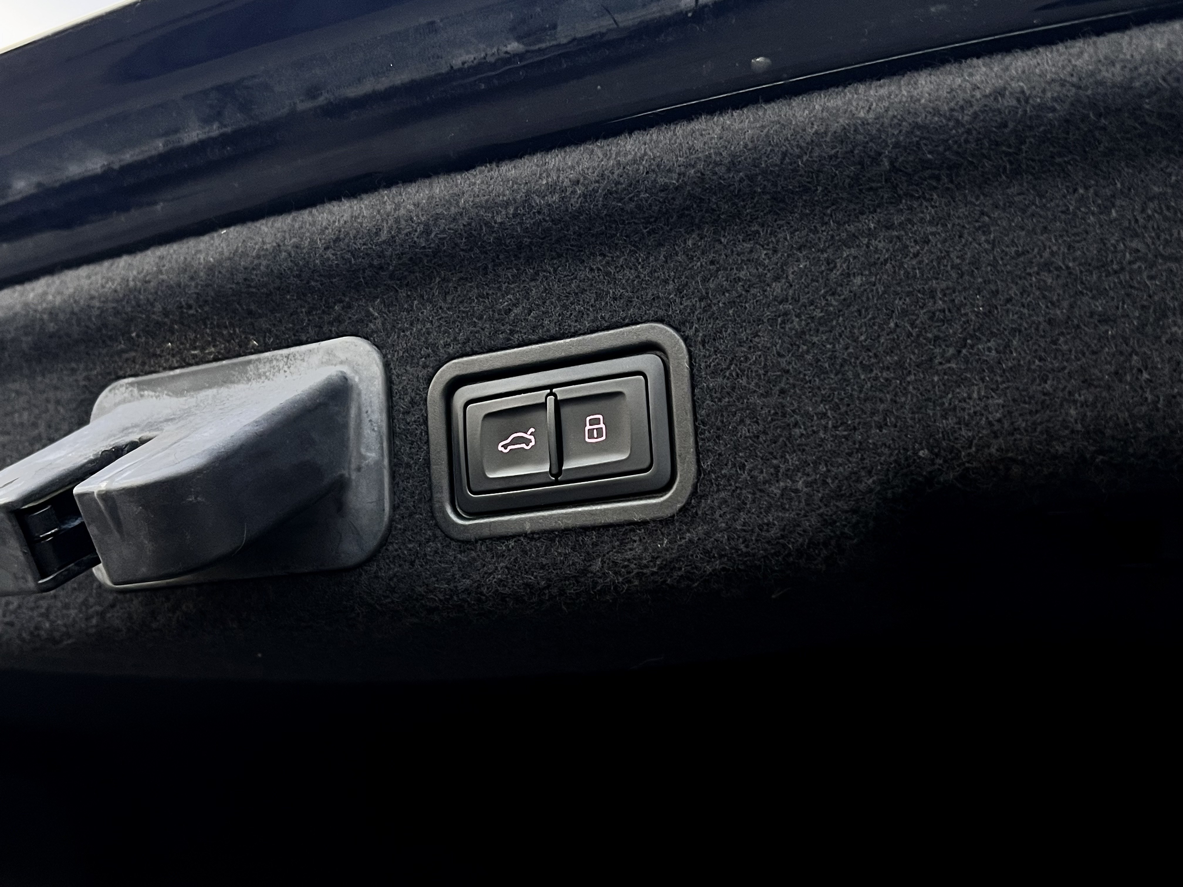 2016 Audi A8 3.0T |DRVR ASSIST PCKG|COMFORT PCKG|, 多伦多, 全款车