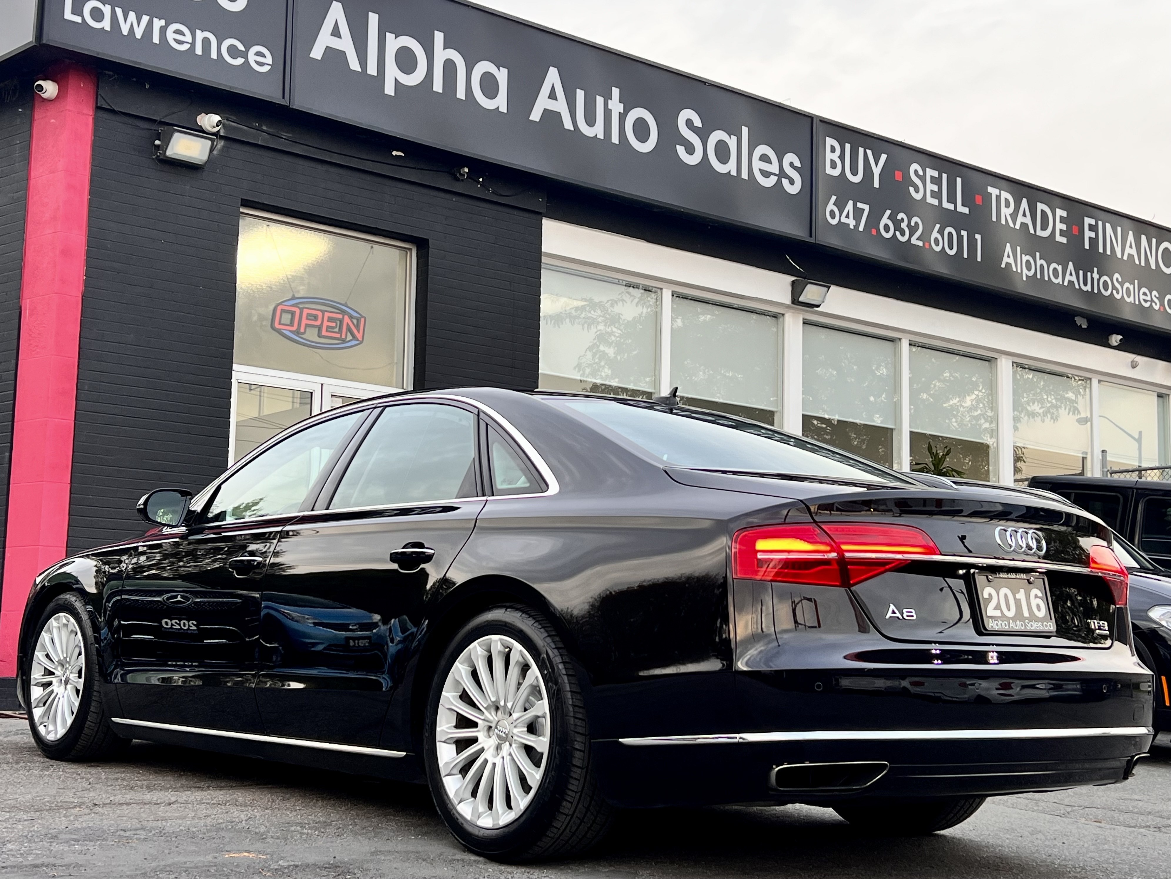 2016 Audi A8 3.0T |DRVR ASSIST PCKG|COMFORT PCKG|, 多伦多, 全款车