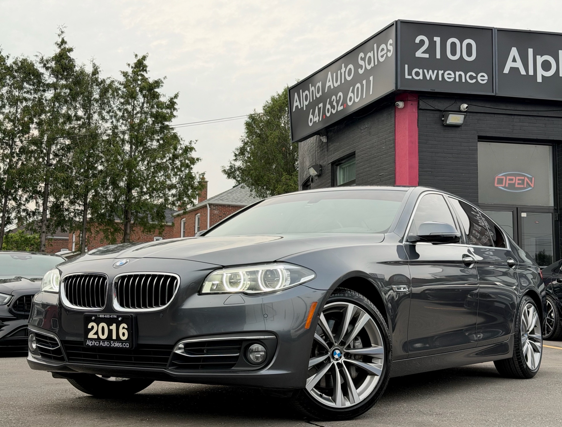 Gray 2016 BMW 5 Series Sedan All-Wheel Drive Automatic
