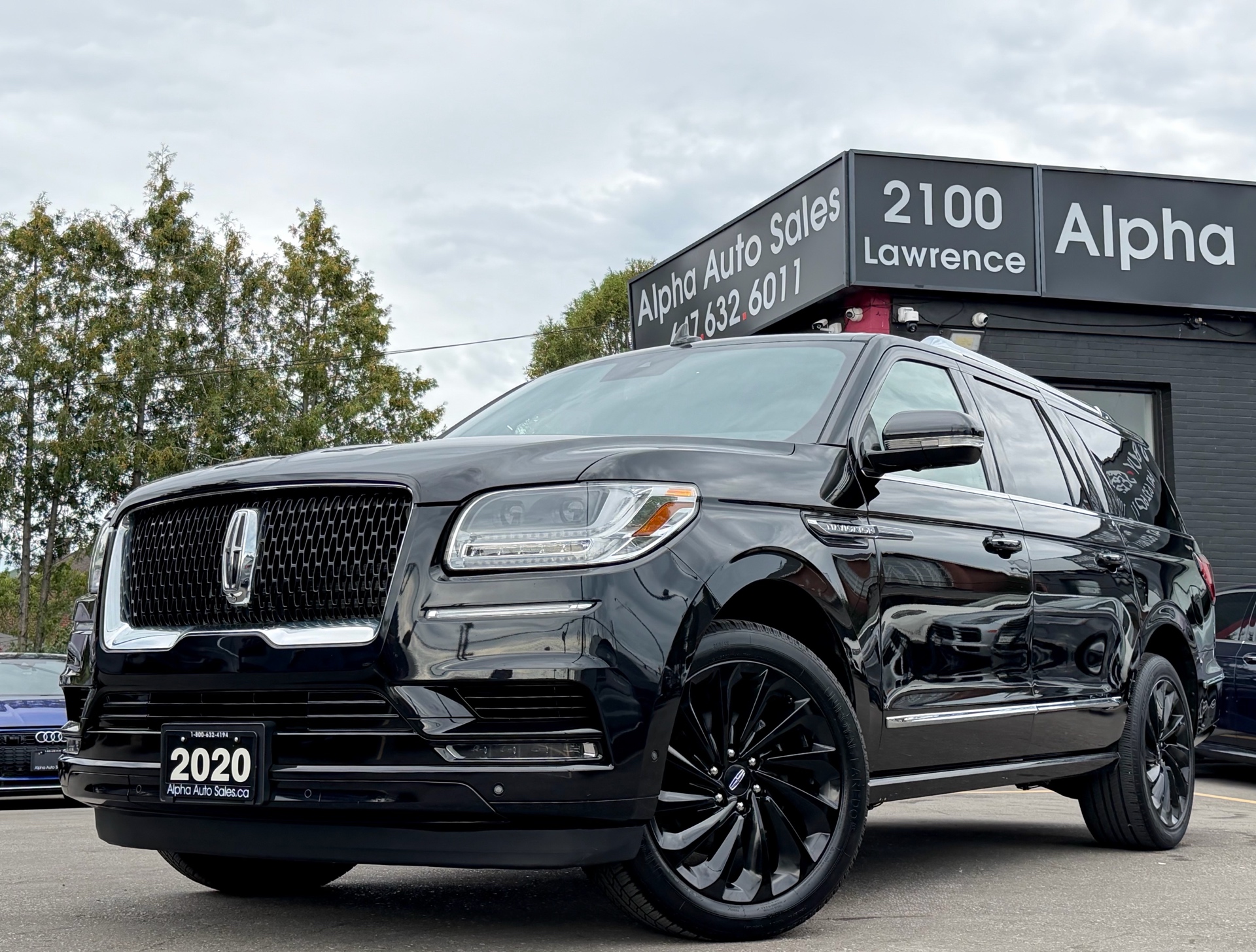 Black 2020 Lincoln Navigator SUV / Crossover Four-Wheel Drive Automatic