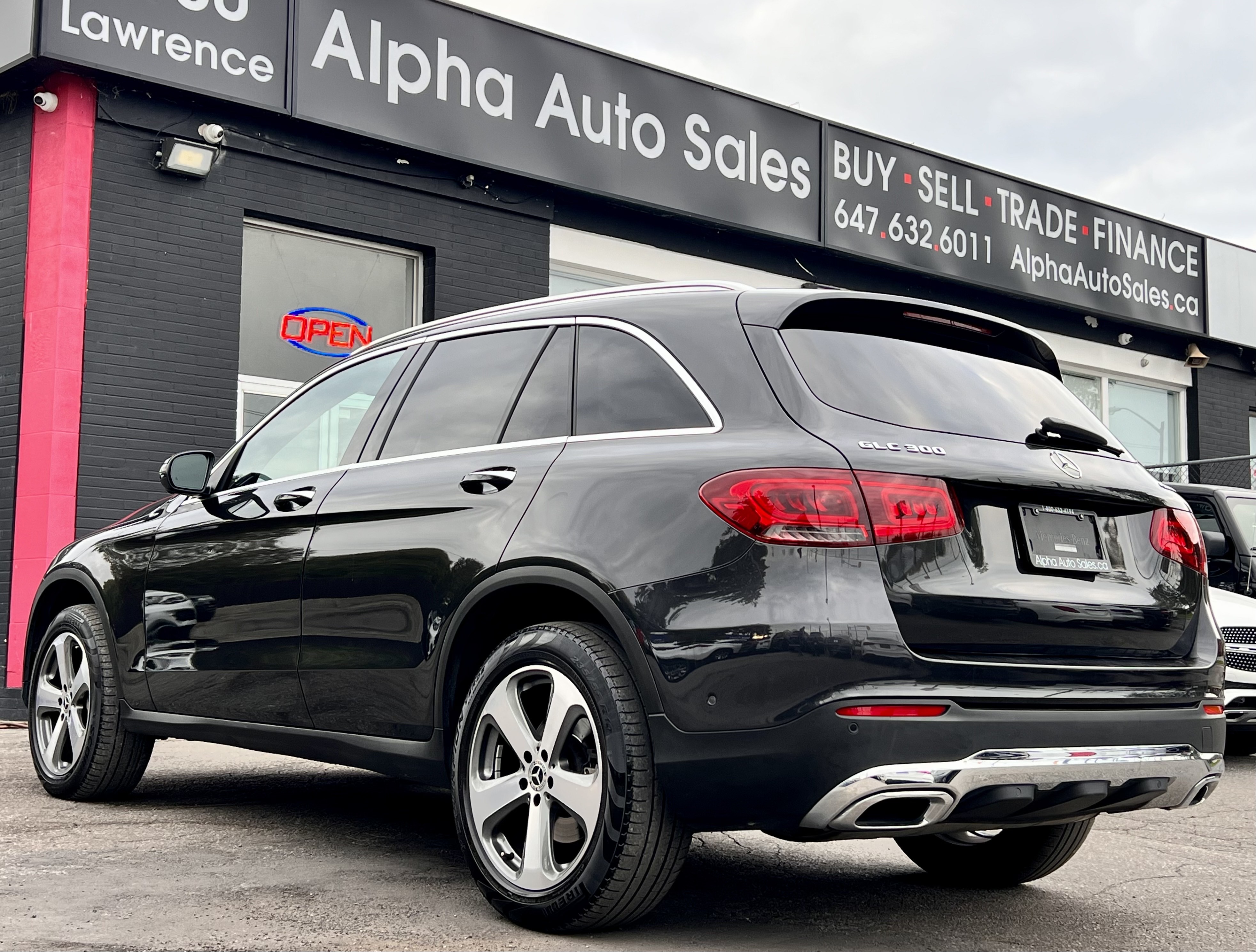 2020 Mercedes-Benz GLC-class GLC 300 4MA..., 温哥华, 全款车