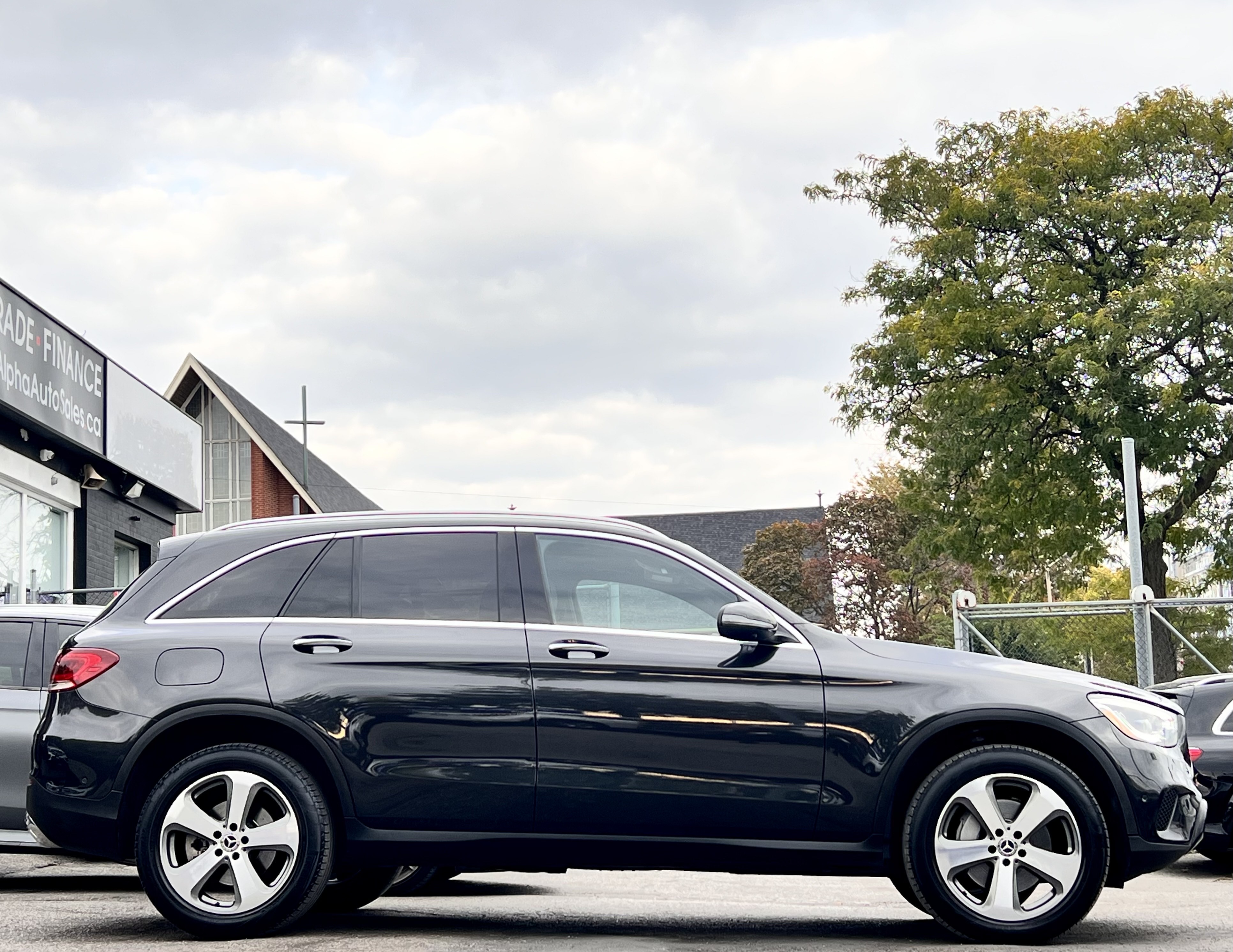 2020 Mercedes-Benz GLC-class GLC 300 4MA..., 温哥华, 全款车