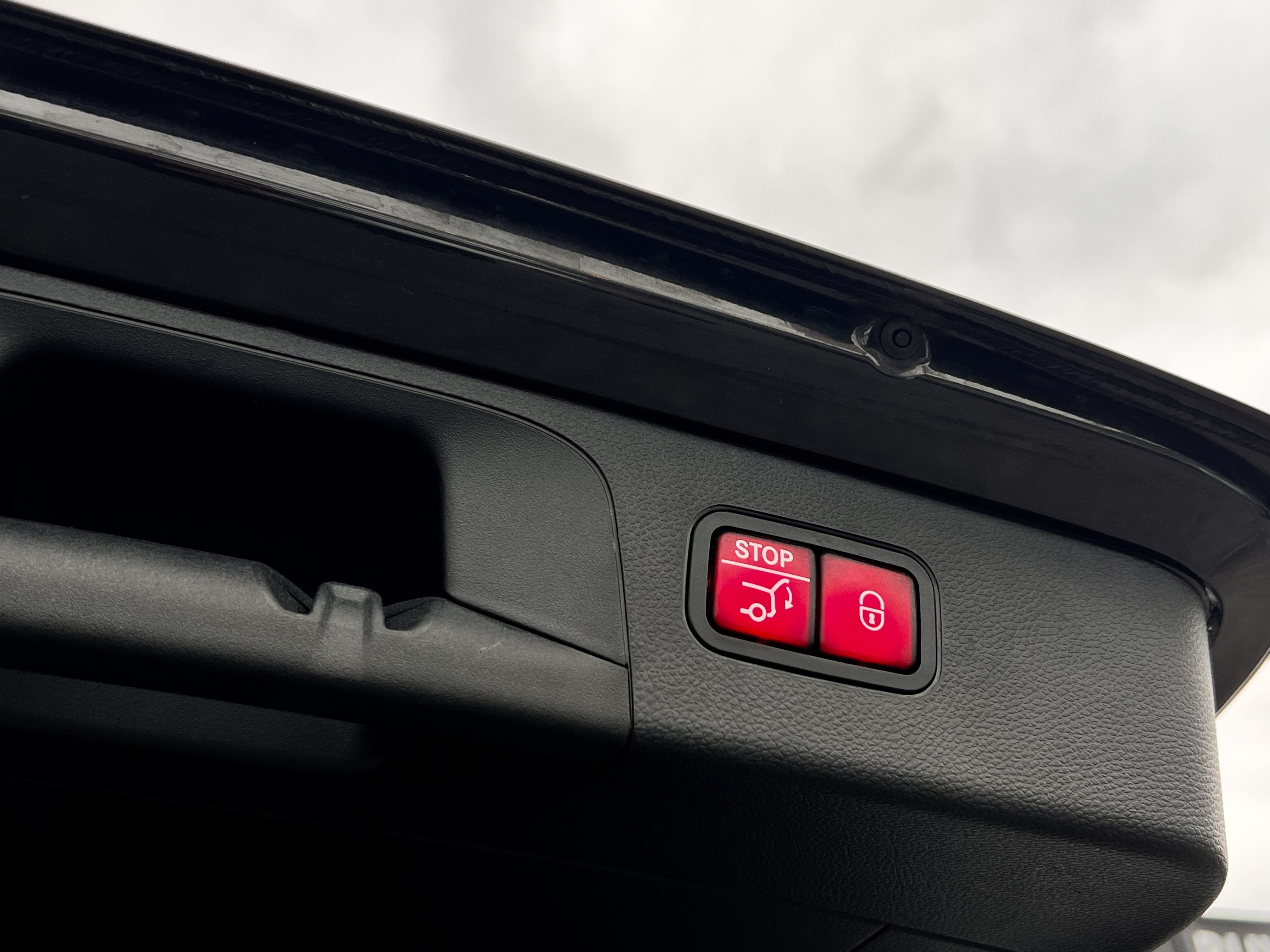 2020 Mercedes-Benz GLC-class GLC 300 4MA..., 温哥华, 全款车