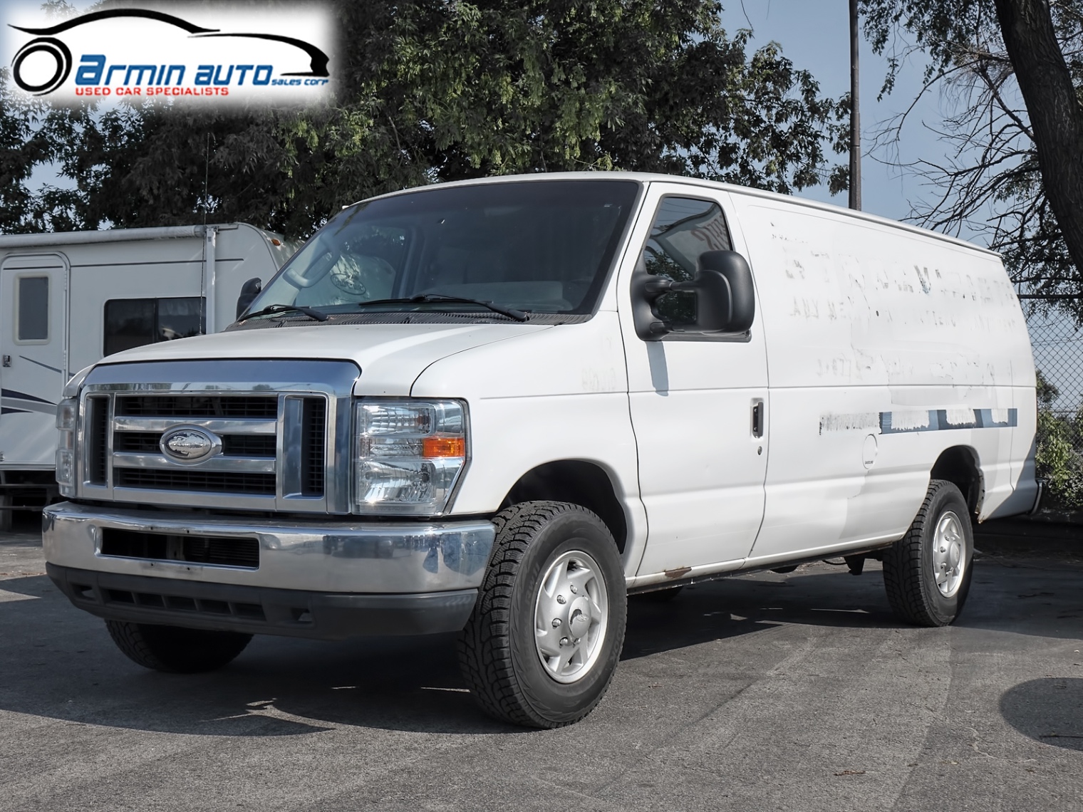 2014 Ford E-Series E-350 Super Duty Extended Cargo Van