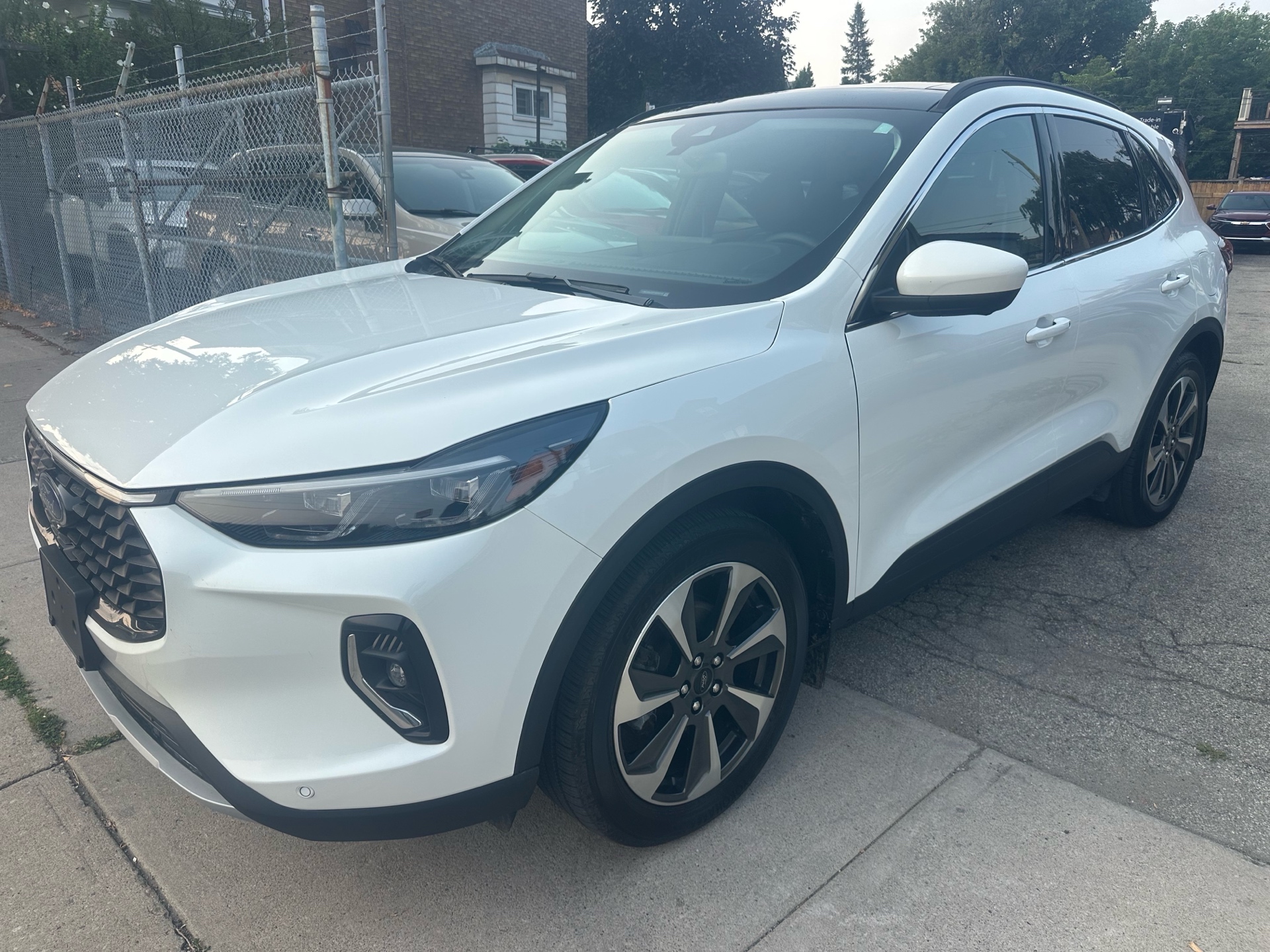 2023 Ford Escape Hybrid Platinum AWD