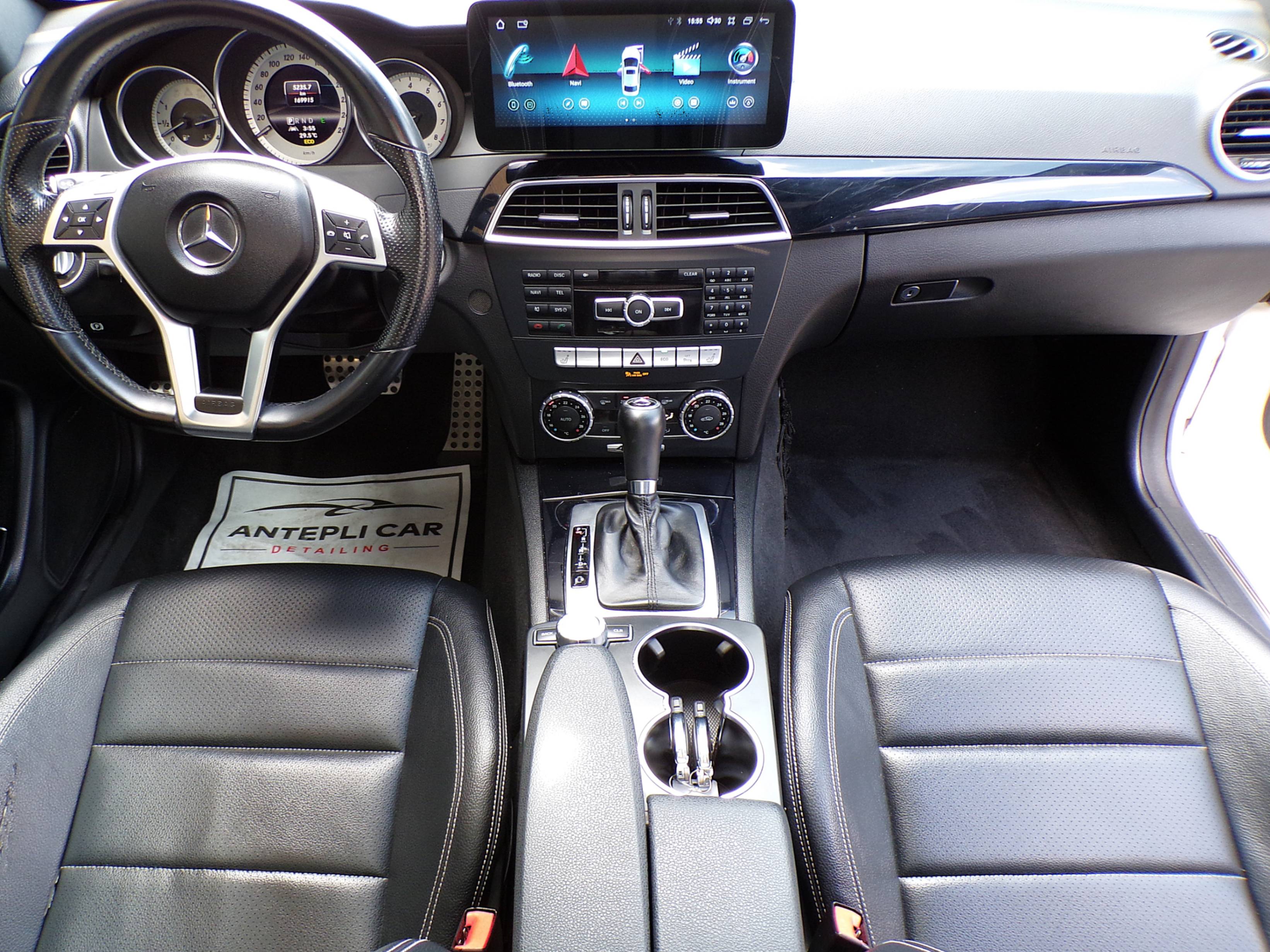 /autogallery/2013-Mercedes-Benz-C-Class-5042289695224729.jpg
