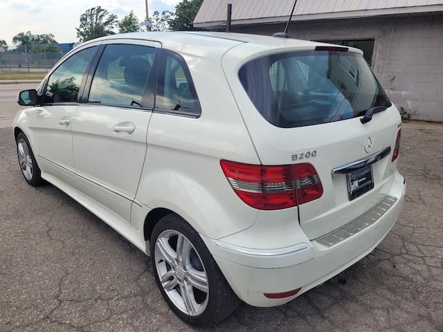 /autoisland/2009-Mercedes-Benz-B-Class-3357553234043442.jpg