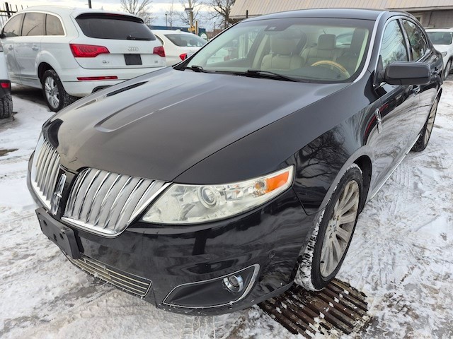 2010 Lincoln MKS