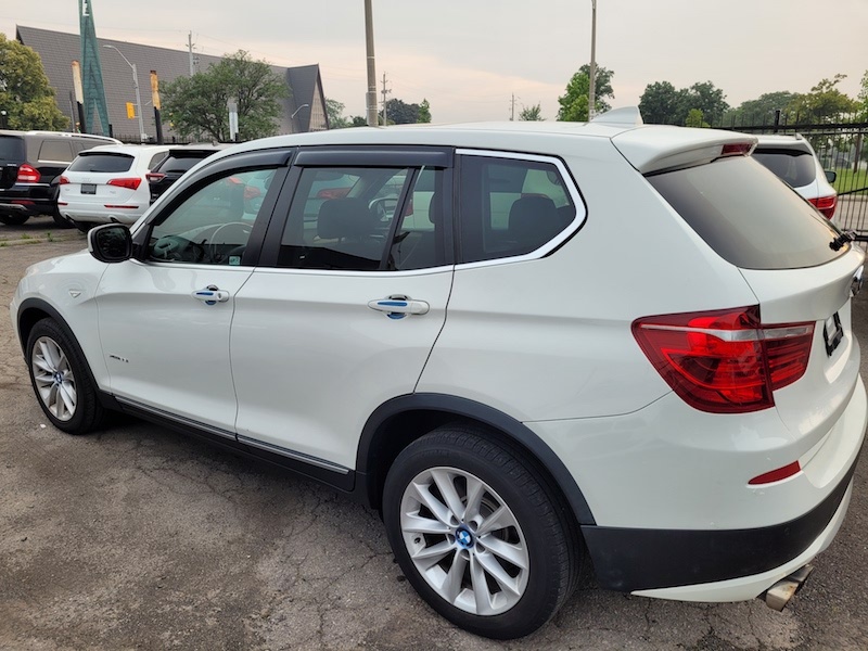/autoisland/2011-BMW-X3-7010224273919445.jpg