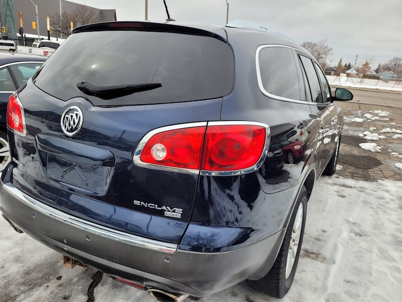 /autoisland/2011-Buick-Enclave-7309151659215267.jpg