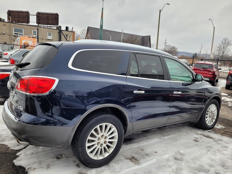 /autoisland/2011-Buick-Enclave-8400071756657665.jpg