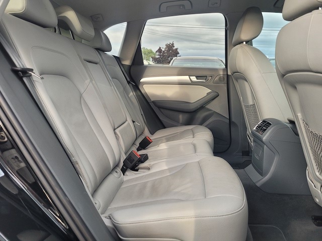 /autoisland/2013-Audi-Q5-27966013618533503.jpg