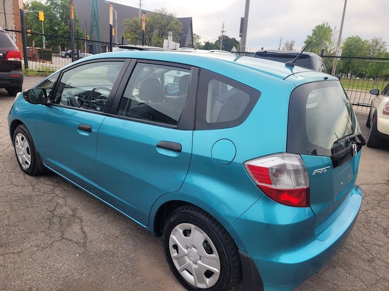 /autoisland/2013-Honda-Fit-004805929456643154.jpg