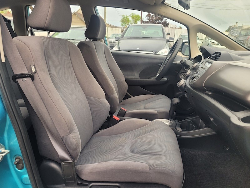 /autoisland/2013-Honda-Fit-4372382616283361.jpg