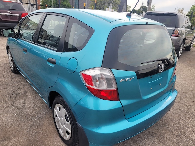 /autoisland/2013-Honda-Fit-9334959163447041.jpg
