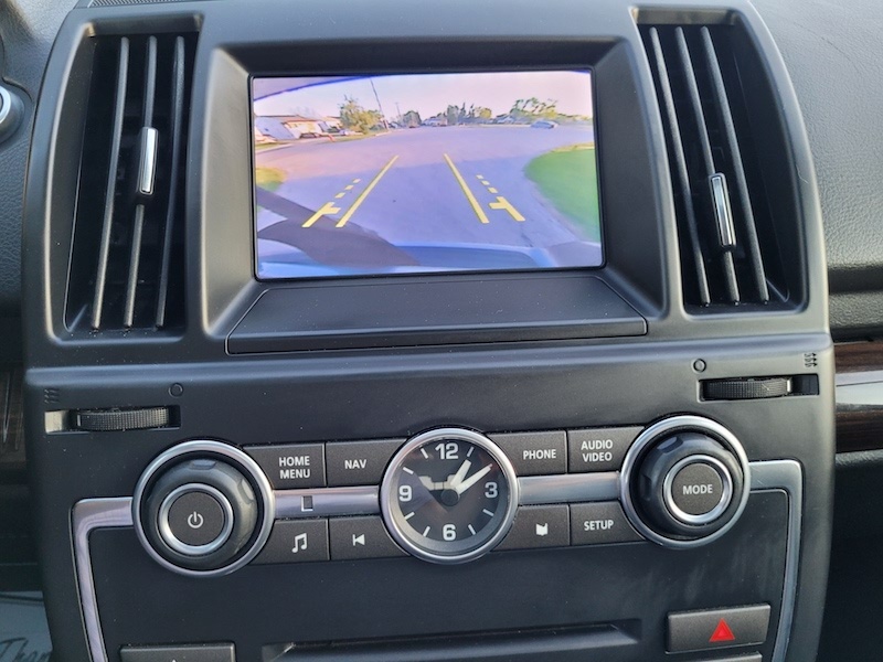 /autoisland/2013-LandRover-LR2-0740321918171587.jpg