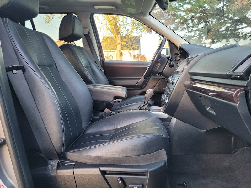/autoisland/2013-LandRover-LR2-47566834972841954.jpg
