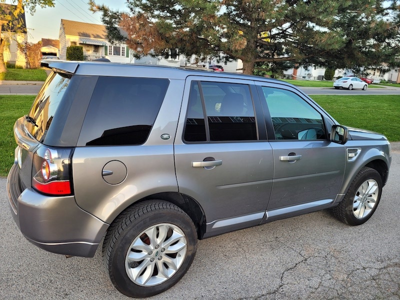 /autoisland/2013-LandRover-LR2-9981900237486308.jpg