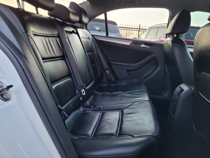 /autoisland/2013-Volkswagen-JettaSedan-729797397655783.jpg