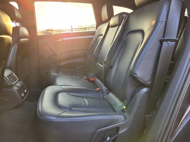 /autoisland/2015-Audi-Q7-07907965629194424.jpg