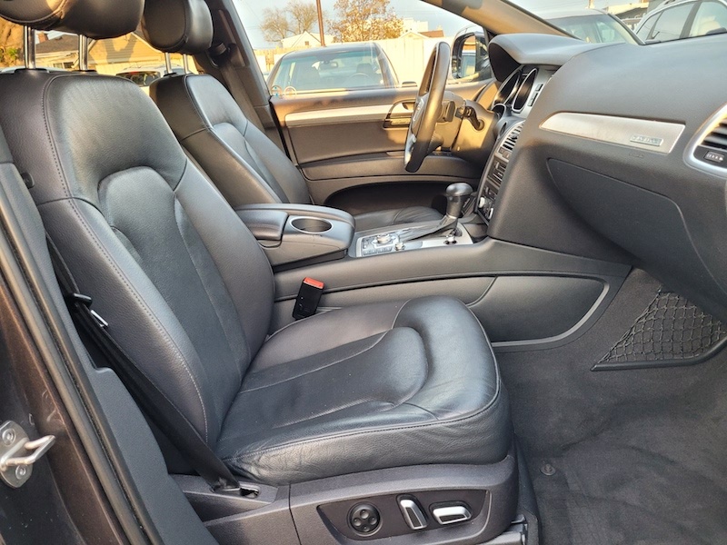 /autoisland/2015-Audi-Q7-235179125355077.jpg