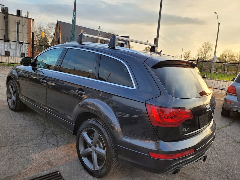 /autoisland/2015-Audi-Q7-3168595566355923.jpg