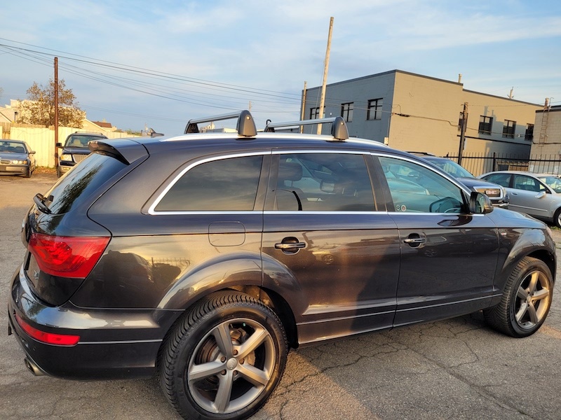 /autoisland/2015-Audi-Q7-7970746650534966.jpg