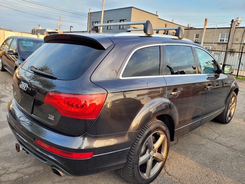 /autoisland/2015-Audi-Q7-854823754474155.jpg