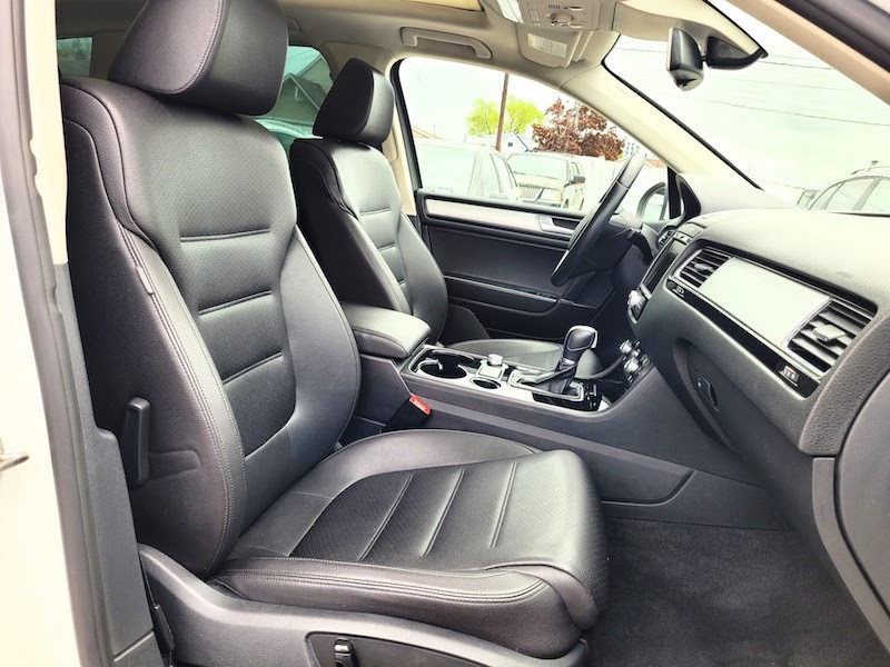 /autoisland/2015-Volkswagen-Touareg-8710169144256024.jpg