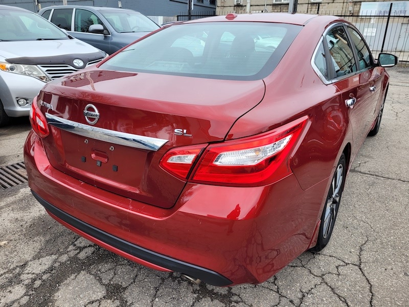 /autoisland/2016-Nissan-Altima-5548971681426431.jpg