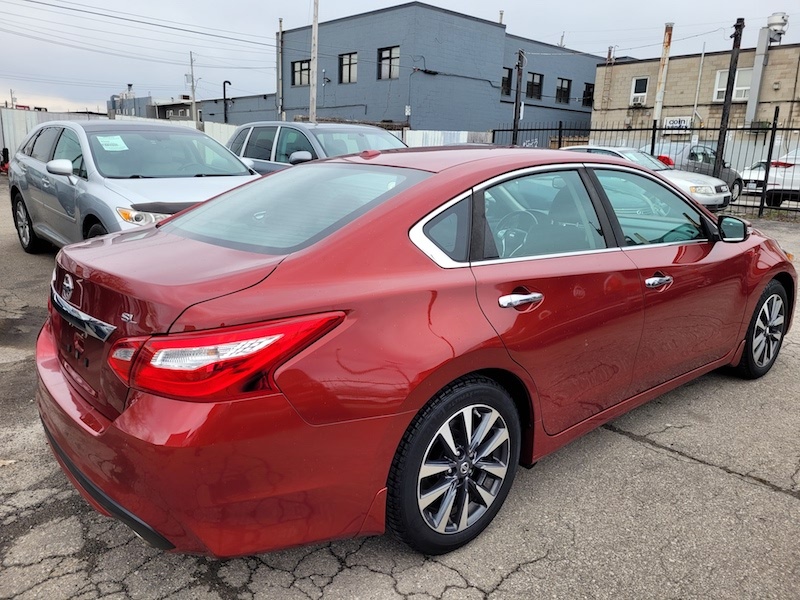 /autoisland/2016-Nissan-Altima-5788002914209904.jpg