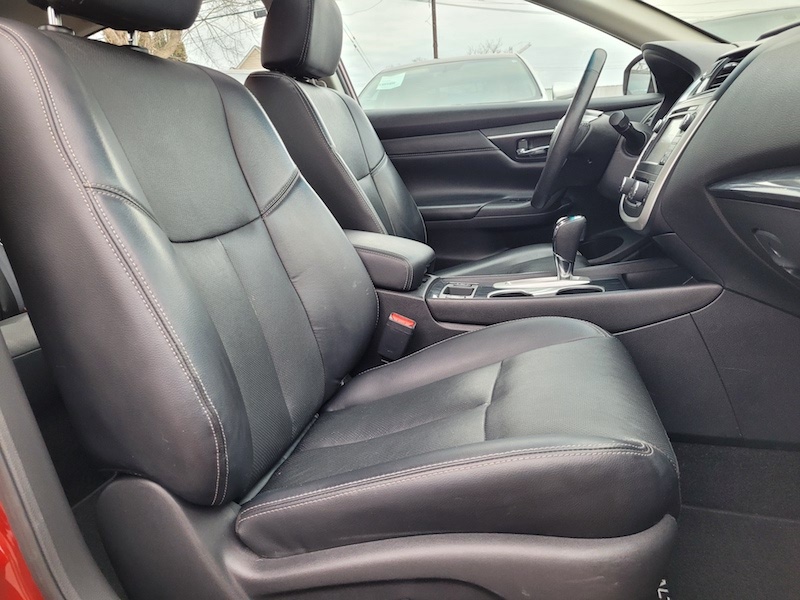 /autoisland/2016-Nissan-Altima-9566684027015342.jpg