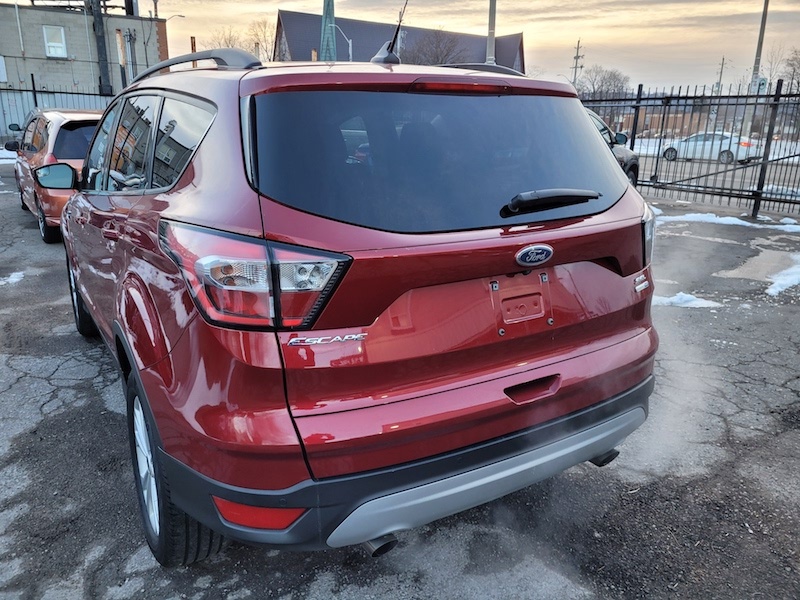 /autoisland/2018-Ford-Escape-7941347227360187.jpg
