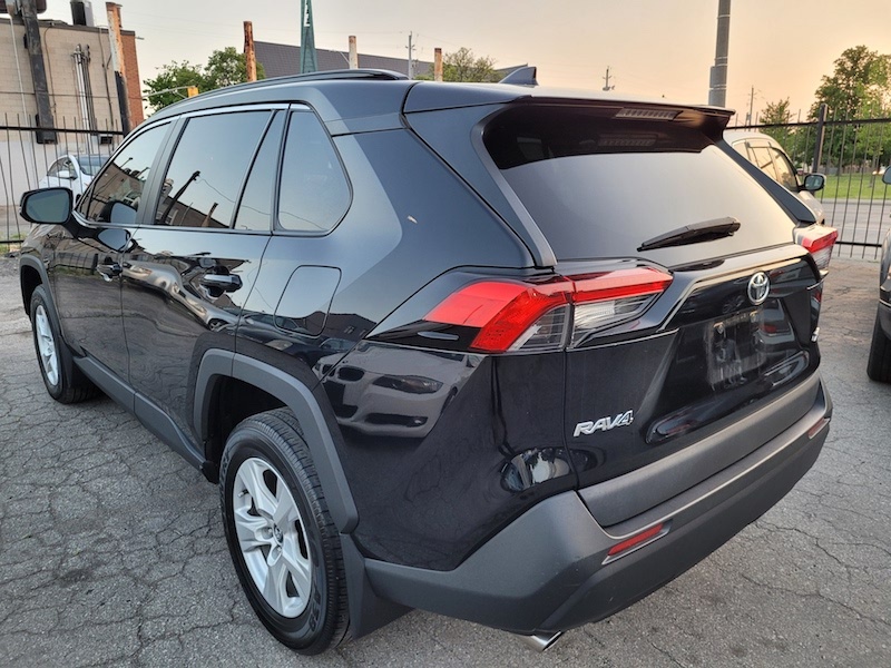 /autoisland/2020-Toyota-RAV4-02531315975454973.jpg