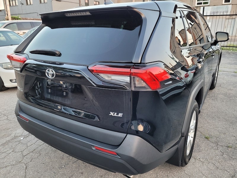 /autoisland/2020-Toyota-RAV4-09188940725443429.jpg