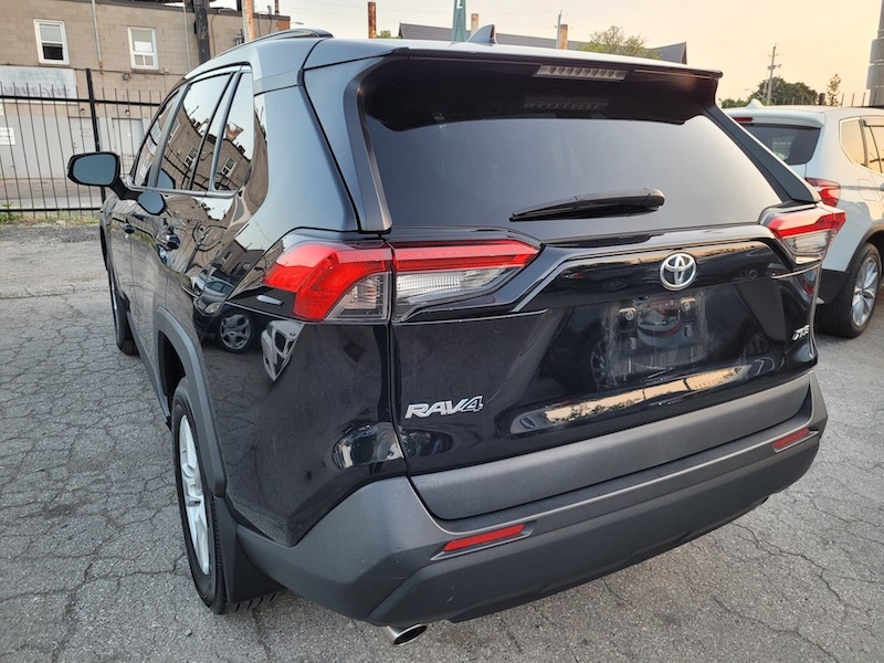 /autoisland/2020-Toyota-RAV4-15033273616114906.jpg