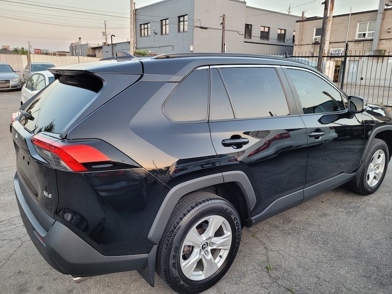 /autoisland/2020-Toyota-RAV4-4448947881118337.jpg