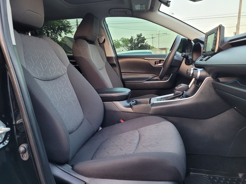 /autoisland/2020-Toyota-RAV4-4832913679741693.jpg